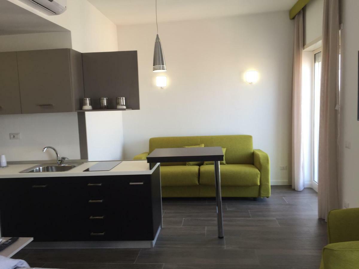 Residenza Garibaldi Apartment Naples Luaran gambar