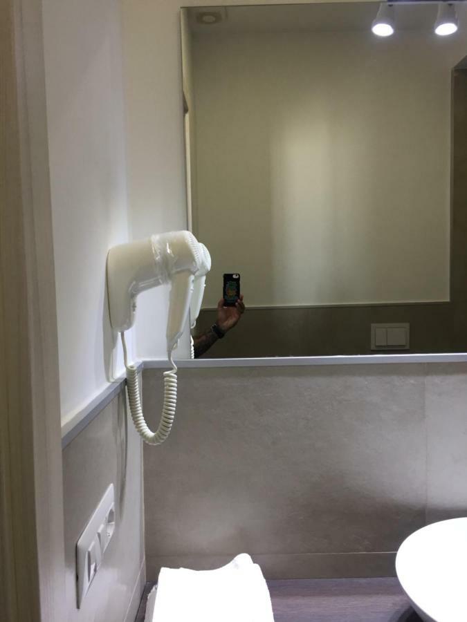 Residenza Garibaldi Apartment Naples Luaran gambar