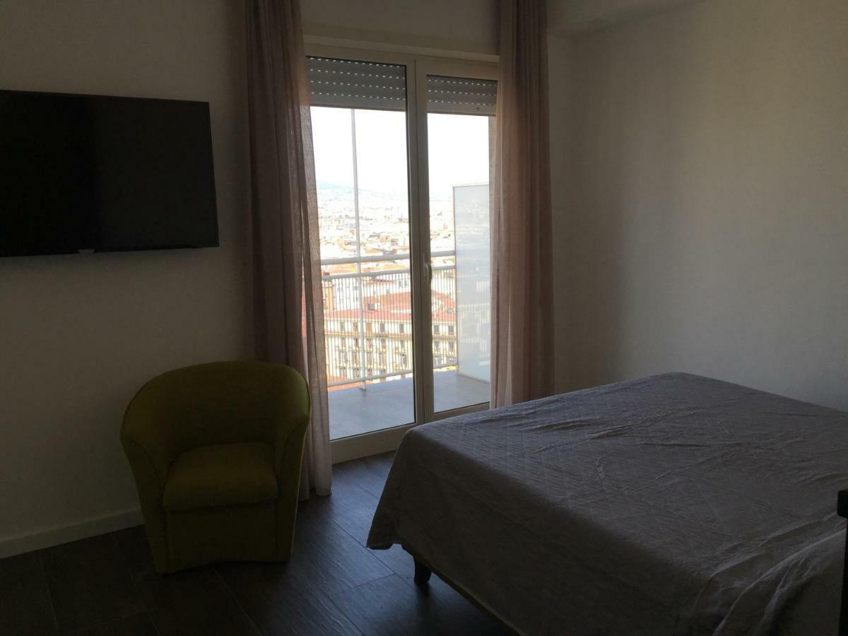 Residenza Garibaldi Apartment Naples Luaran gambar
